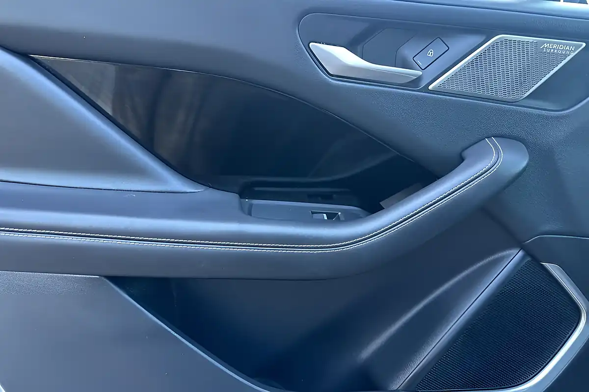 Used 2022 Jaguar I-Pace Hse Black Borasco Grey - Interior and Exterior details 13