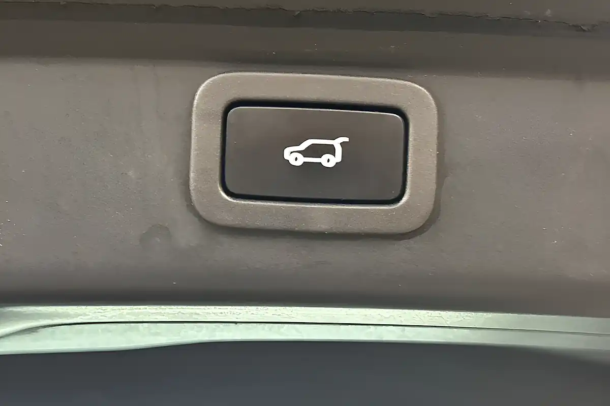 Used 2022 Jaguar I-Pace Hse Black Borasco Grey - Interior and Exterior details 16