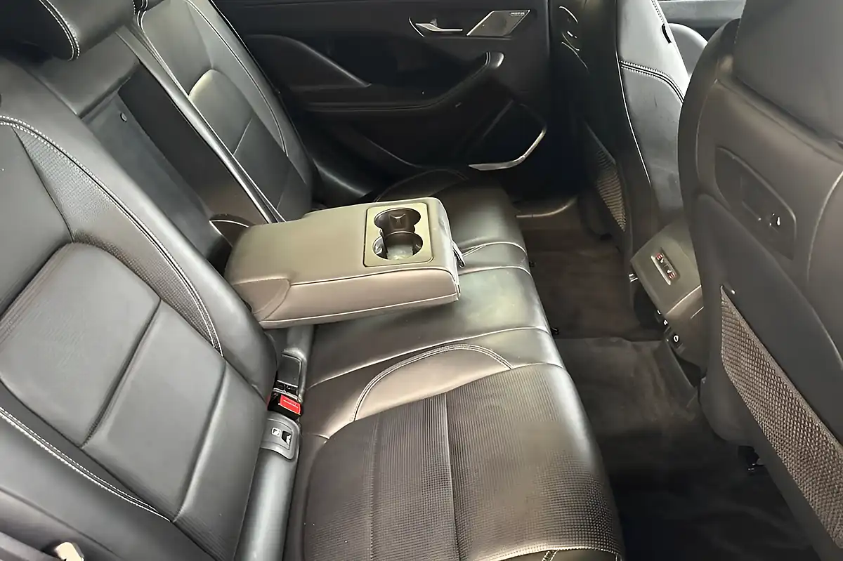 Used 2022 Jaguar I-Pace Hse Black Borasco Grey - Interior and Exterior details 17