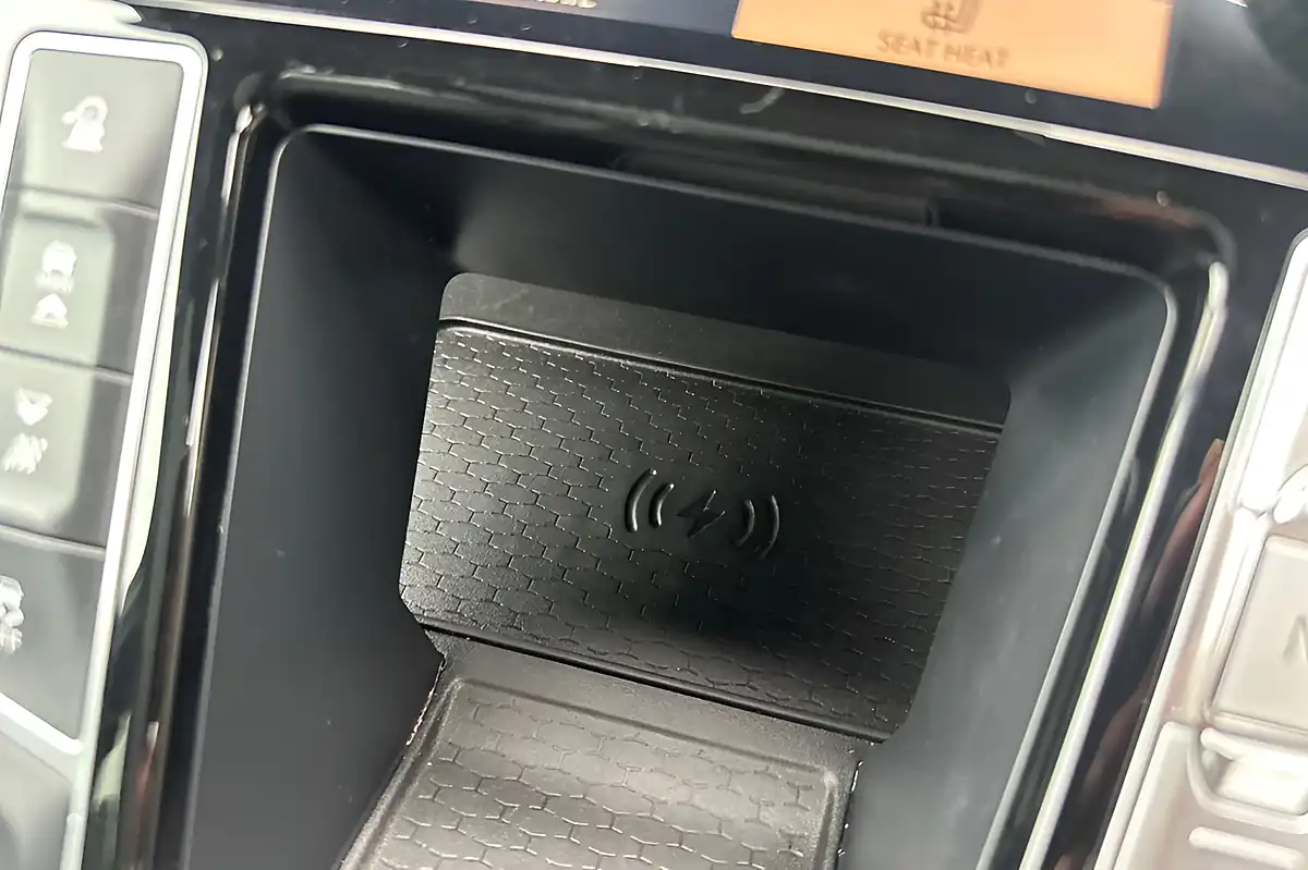 Used 2022 Jaguar I-Pace Hse Black Borasco Grey - Interior and Exterior details 20