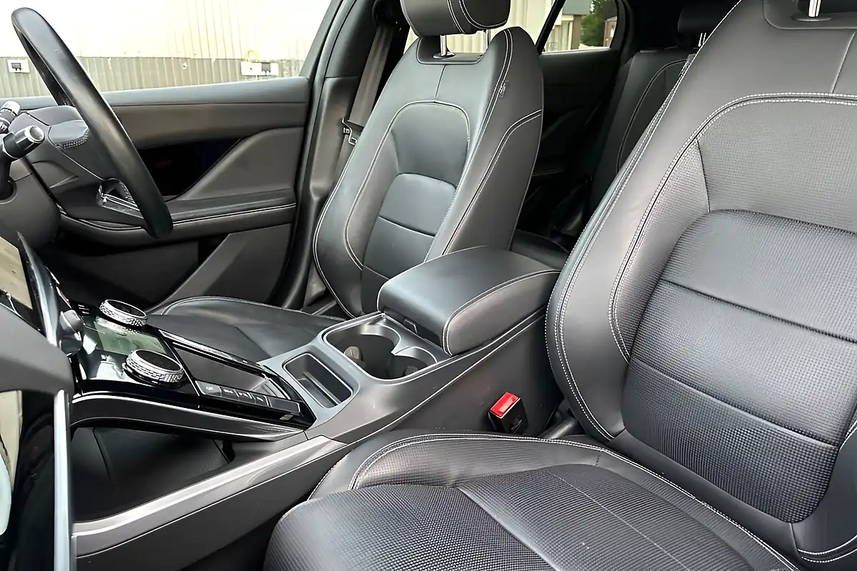 Used 2022 Jaguar I-Pace Hse Black - Interior and Exterior details 11