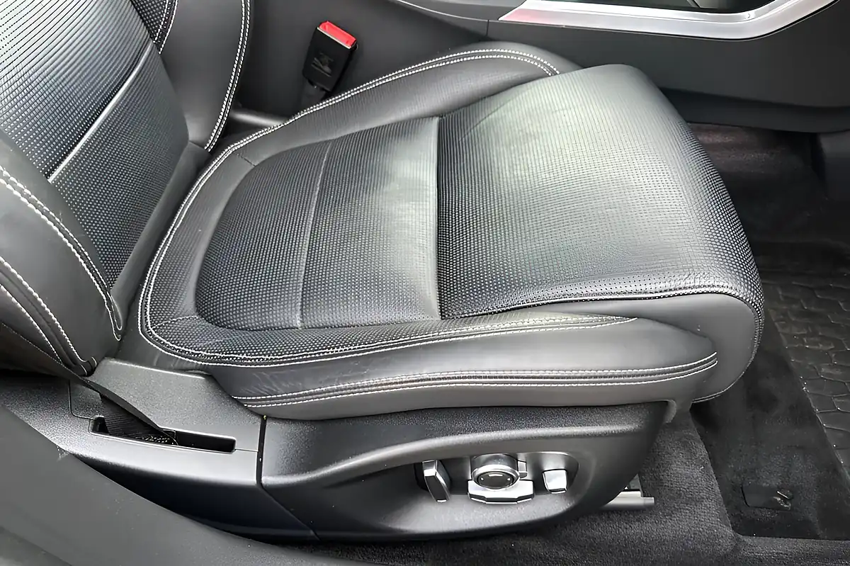 Used 2022 Jaguar I-Pace Hse Black - Interior and Exterior details 18