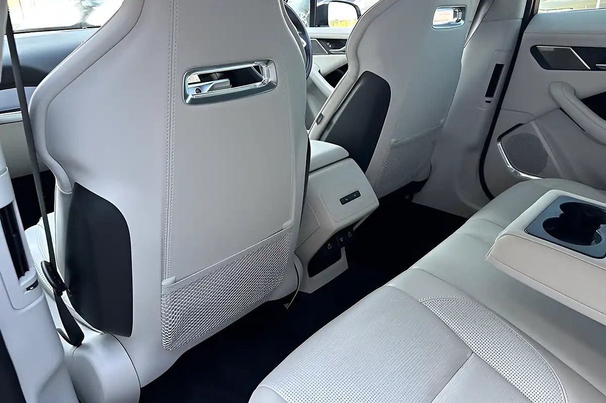Used 2022 Jaguar I-Pace Hse Black Indus Silver - Interior and Exterior details 15
