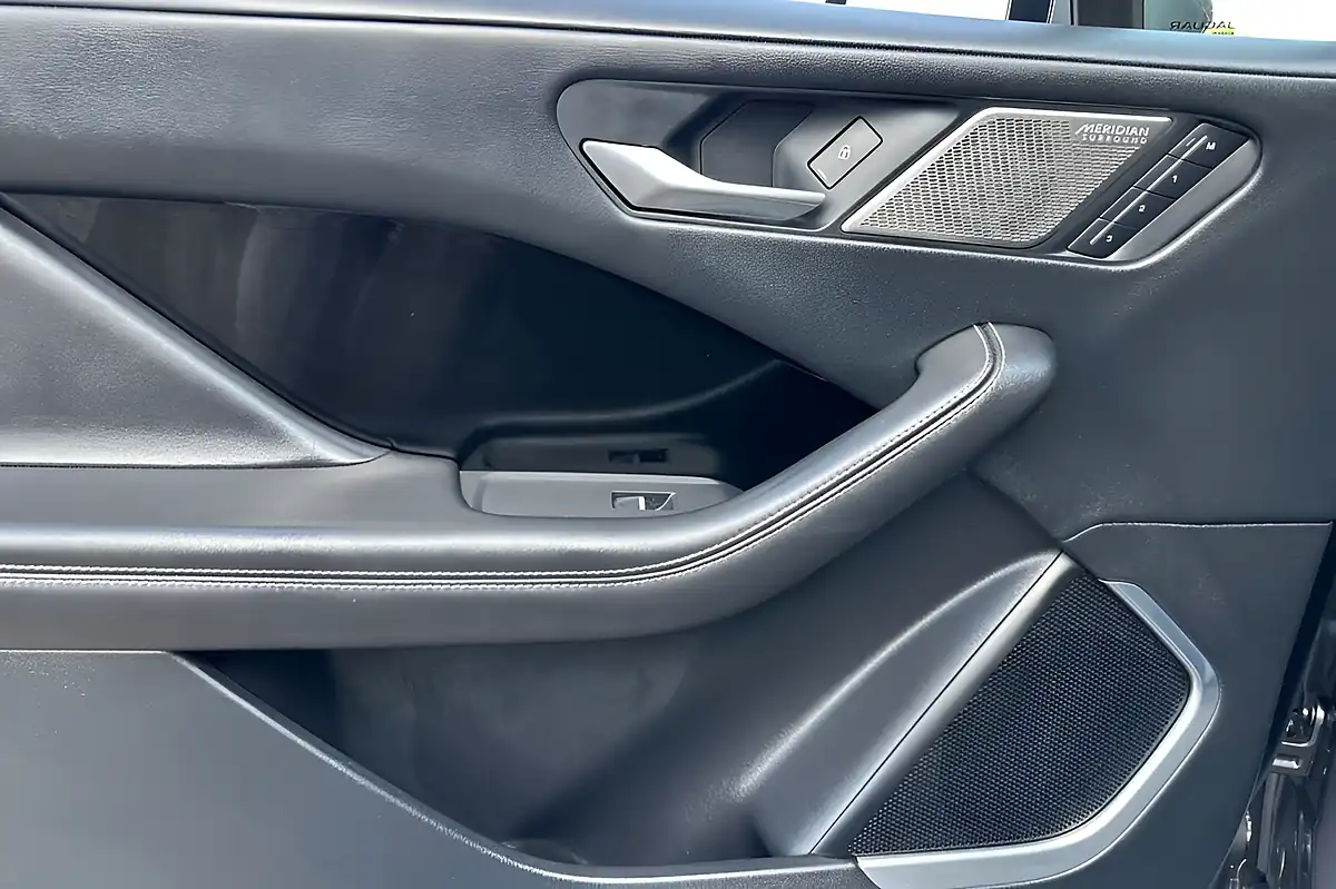 Used 2022 Jaguar I-Pace Hse Eiger Grey - Interior and Exterior details 13