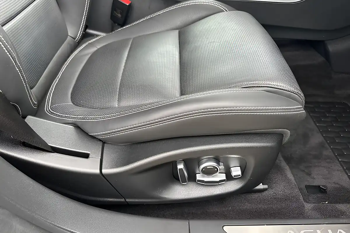 Used 2022 Jaguar I-Pace Hse Eiger Grey - Interior and Exterior details 18