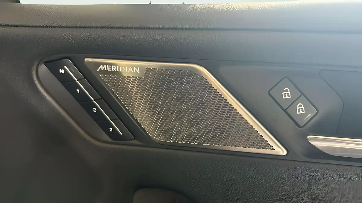 Used 2022 Jaguar I-Pace Se Black - Interior and Exterior details 18