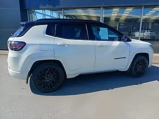 Used 2022 Jeep Compass S White - Interior and Exterior details 2
