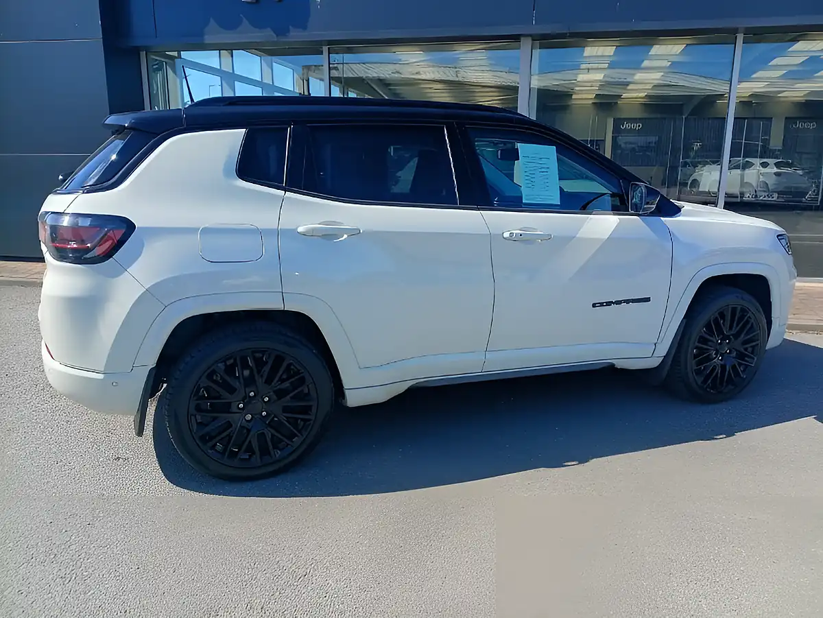 Used 2022 Jeep Compass S White - Interior and Exterior details 2