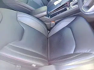 Used 2022 Jeep Compass S White - Interior and Exterior details 8