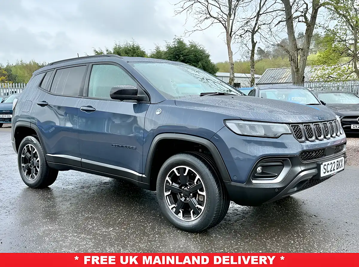Used 2022 Jeep Compass Trailhawk Blue Shade - Front View