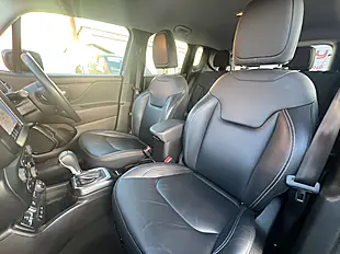 Used 2022 Jeep Renegade S Black - Interior and Exterior details 10