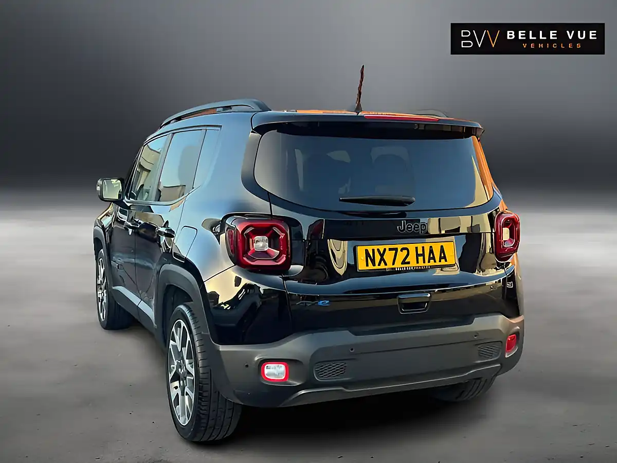 Used 2022 Jeep Renegade S Black - Interior and Exterior details 4