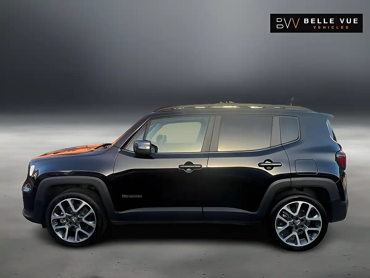 Used 2022 Jeep Renegade S Black - Interior and Exterior details 5