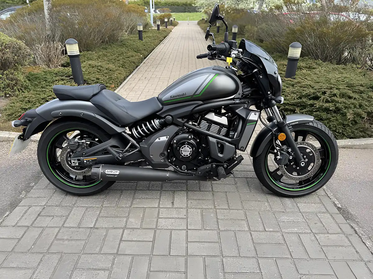 Used 2022 Kawasaki En 650 Jnfan Grey - Front View