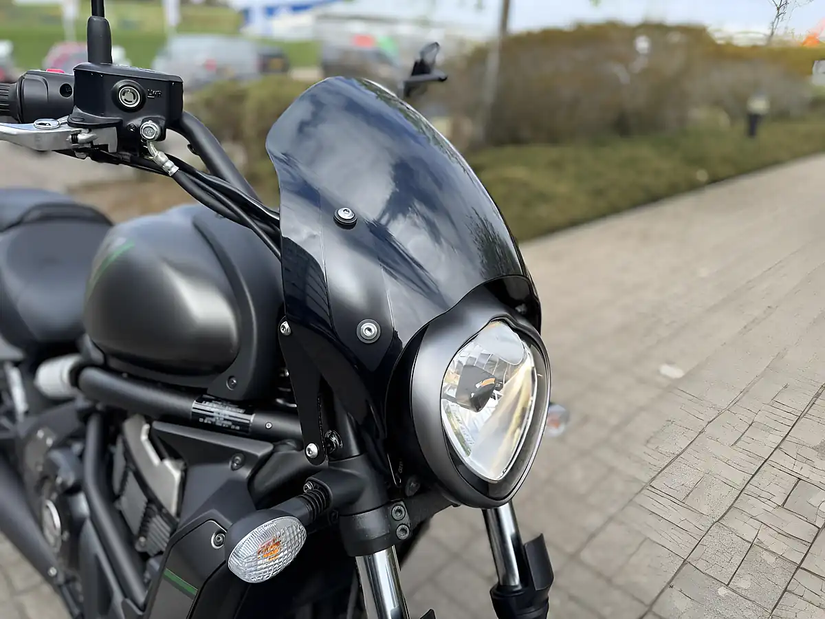 Used 2022 Kawasaki En 650 Jnfan Grey - Interior and Exterior details 13