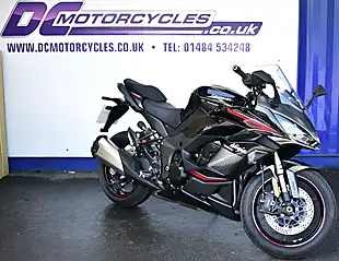 Used 2022 Kawasaki Ninja 1000SX Sports Tourer Grey - Interior and Exterior details 2