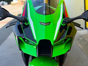 Used 2022 Kawasaki Ninja ZX-10R Krt Edition Green - Interior and Exterior details 18