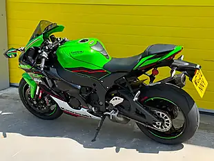 Used 2022 Kawasaki Ninja ZX-10R Krt Edition Green - Interior and Exterior details 6