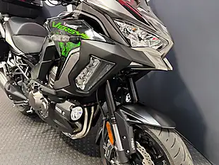 Used 2022 Kawasaki Versys 1000 S - Interior and Exterior details 7