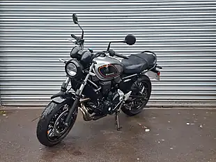 Used 2022 Kawasaki Z Modern Classic Grey - Interior and Exterior details 3