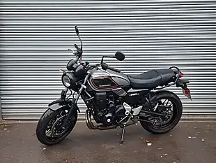 Used 2022 Kawasaki Z Modern Classic Grey - Interior and Exterior details 4