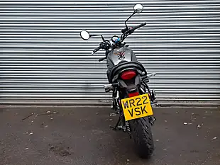 Used 2022 Kawasaki Z Modern Classic Grey - Interior and Exterior details 8