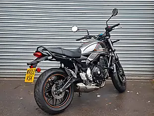 Used 2022 Kawasaki Z Modern Classic Grey - Interior and Exterior details 9