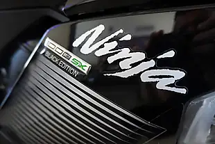 Used 2022 Kawasaki Z1000SX Black Edition Black Metallic - Interior and Exterior details 8