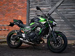 Used 2022 Kawasaki Z650 Abs Green - Interior and Exterior details 19