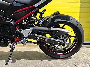 Used 2022 Kawasaki Z900 Performance Edition White - Interior and Exterior details 17