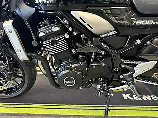 Used 2022 Kawasaki Z900 RS Black - Interior and Exterior details 16
