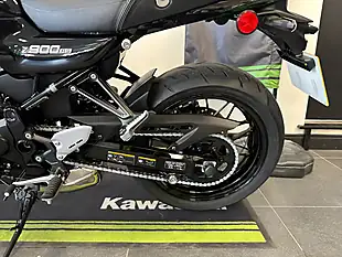 Used 2022 Kawasaki Z900 RS Black - Interior and Exterior details 17