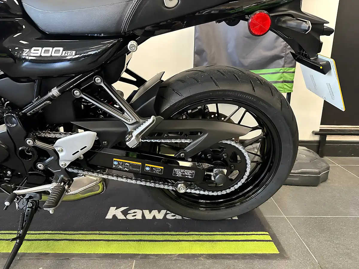 Used 2022 Kawasaki Z900 RS Black - Interior and Exterior details 17