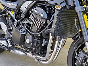 Used 2022 Kawasaki Z900 RS Black - Interior and Exterior details 11