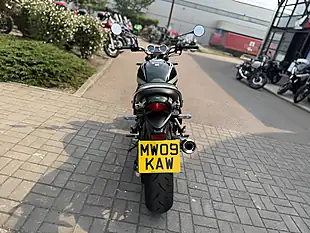 Used 2022 Kawasaki Z900 RS Green - Interior and Exterior details 9