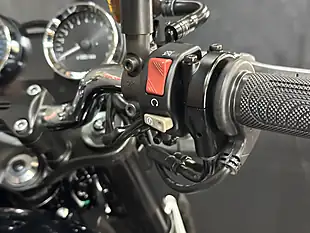 Used 2022 Kawasaki Z900 RS Modern Classic Black - Interior and Exterior details 15