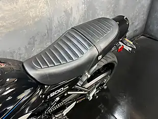 Used 2022 Kawasaki Z900 RS Modern Classic Black - Interior and Exterior details 19