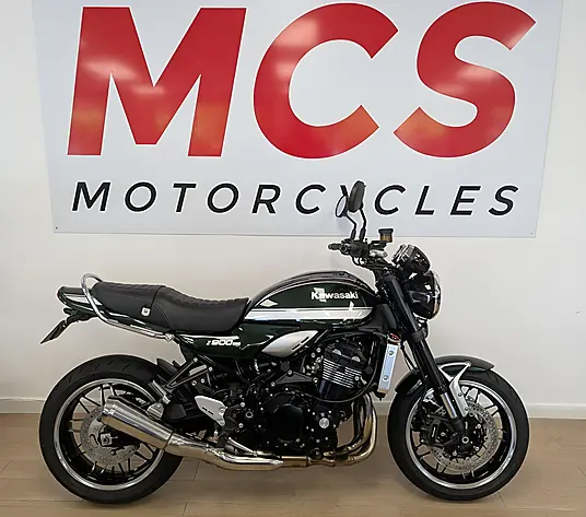 2022 Kawasaki Z900 RS Modern Classic