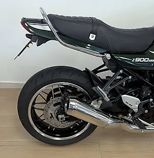 Used 2022 Kawasaki Z900 RS Modern Classic Green - Interior and Exterior details 11