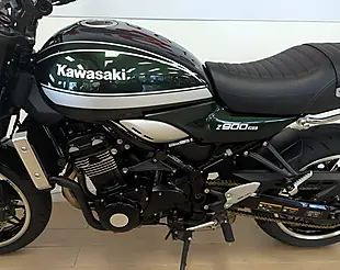 Used 2022 Kawasaki Z900 RS Modern Classic Green - Interior and Exterior details 9