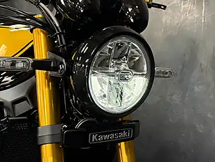 Used 2022 Kawasaki Z900 RS Se Black - Interior and Exterior details 10
