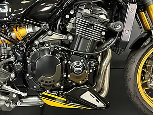 Used 2022 Kawasaki Z900 RS Se Black - Interior and Exterior details 11