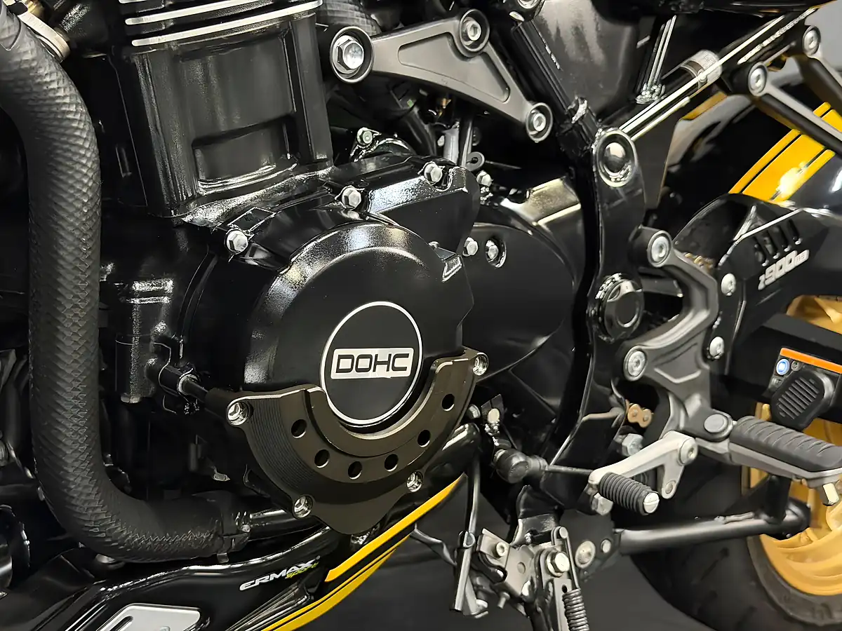 Used 2022 Kawasaki Z900 RS Se Black - Interior and Exterior details 18