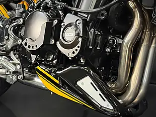 Used 2022 Kawasaki Z900 RS Se Black - Interior and Exterior details 7