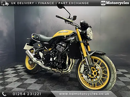 2022 Kawasaki Z900 RS SE