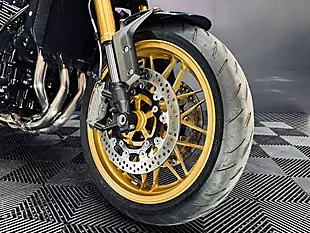 Used 2022 Kawasaki Z900 RS Se Yellow Ball - Interior and Exterior details 15
