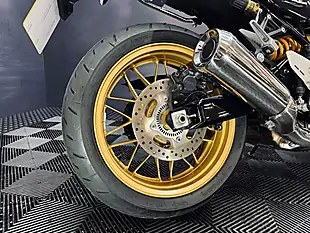Used 2022 Kawasaki Z900 RS Se Yellow Ball - Interior and Exterior details 17
