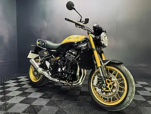 Used 2022 Kawasaki Z900 RS Se Yellow Ball - Interior and Exterior details 19