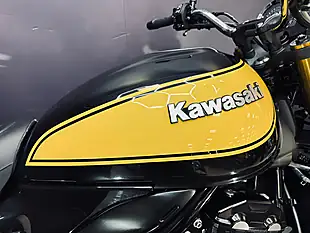 Used 2022 Kawasaki Z900 RS Se Yellow Ball - Interior and Exterior details 6