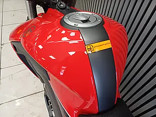 Used 2022 Keeway RKF125 Red - Interior and Exterior details 9